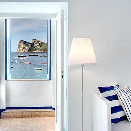 La Casa Sul Mare Delle Sirene نيرانو